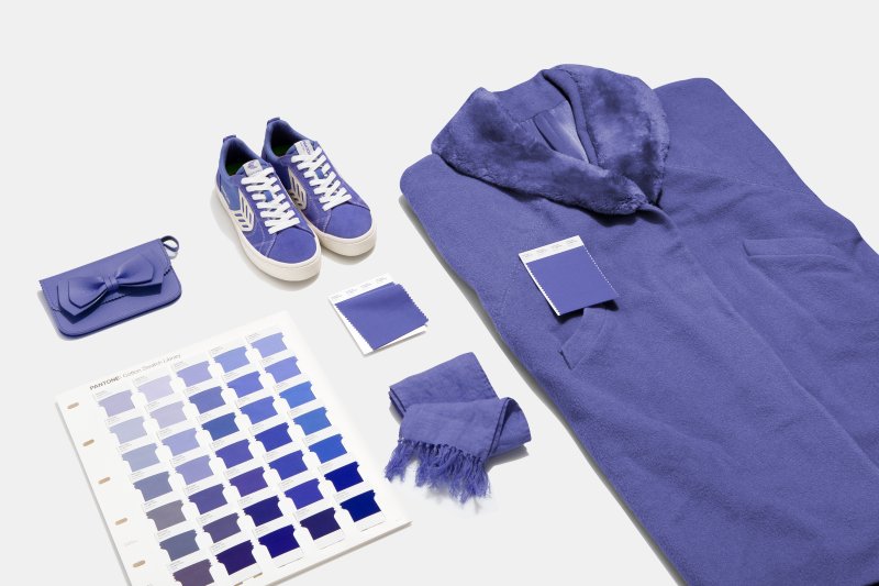 PANTONE 2022年度色：长春花蓝17-3938 VERY PERI(图3)